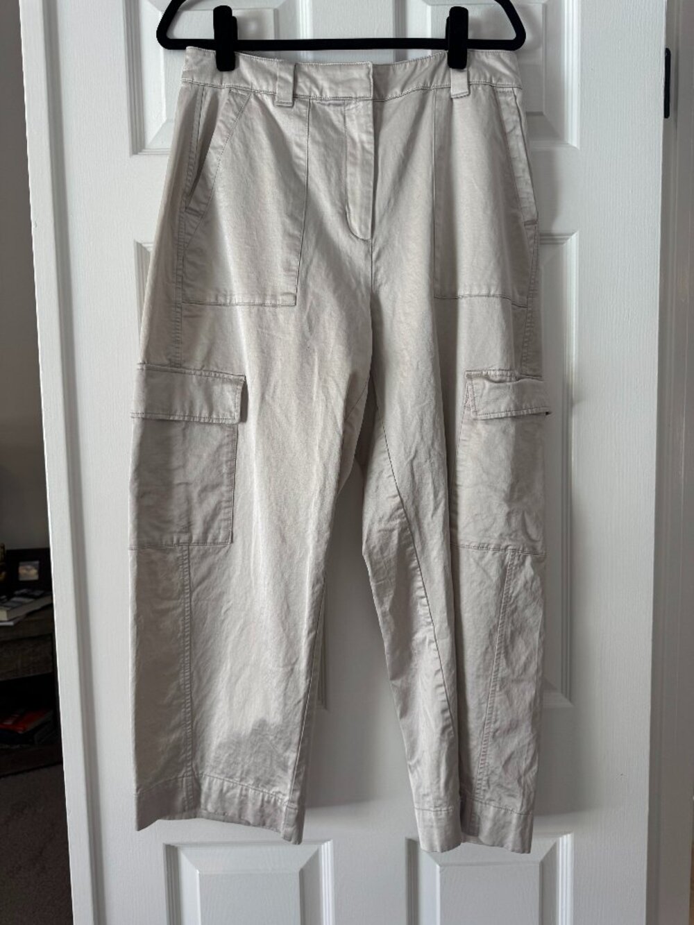Size 10 - Old Navy Beige Satin Barrel Leg Extra High Rise Cargo Pants w/Patch Po